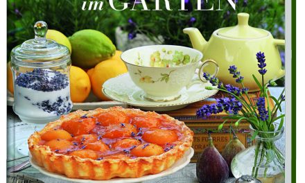 Kochen, backen, dekorieren und genießen im Garten.